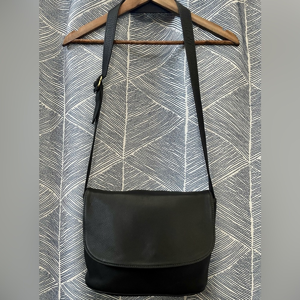 Vintage COACH Black Leather Sonoma Flap Messenger 4903